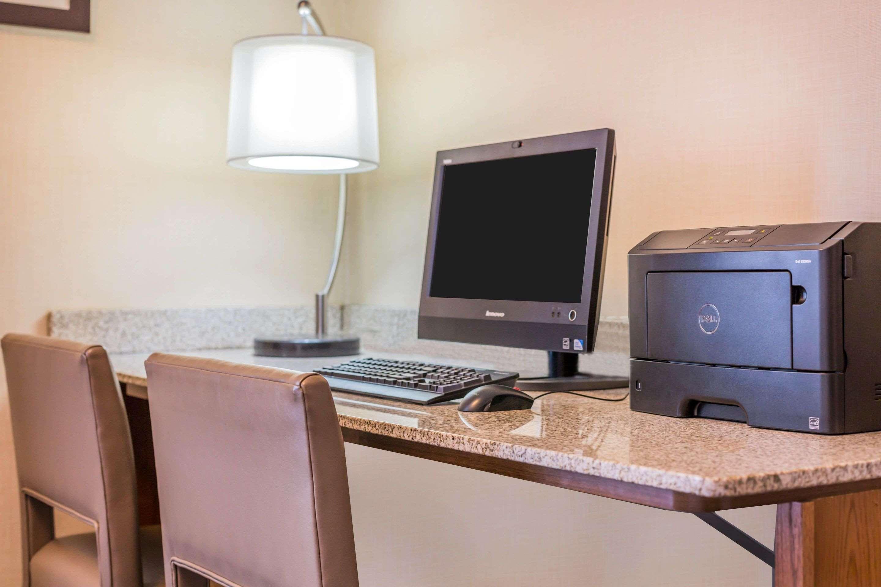Comfort Inn & Suites Burlington Eksteriør bilde