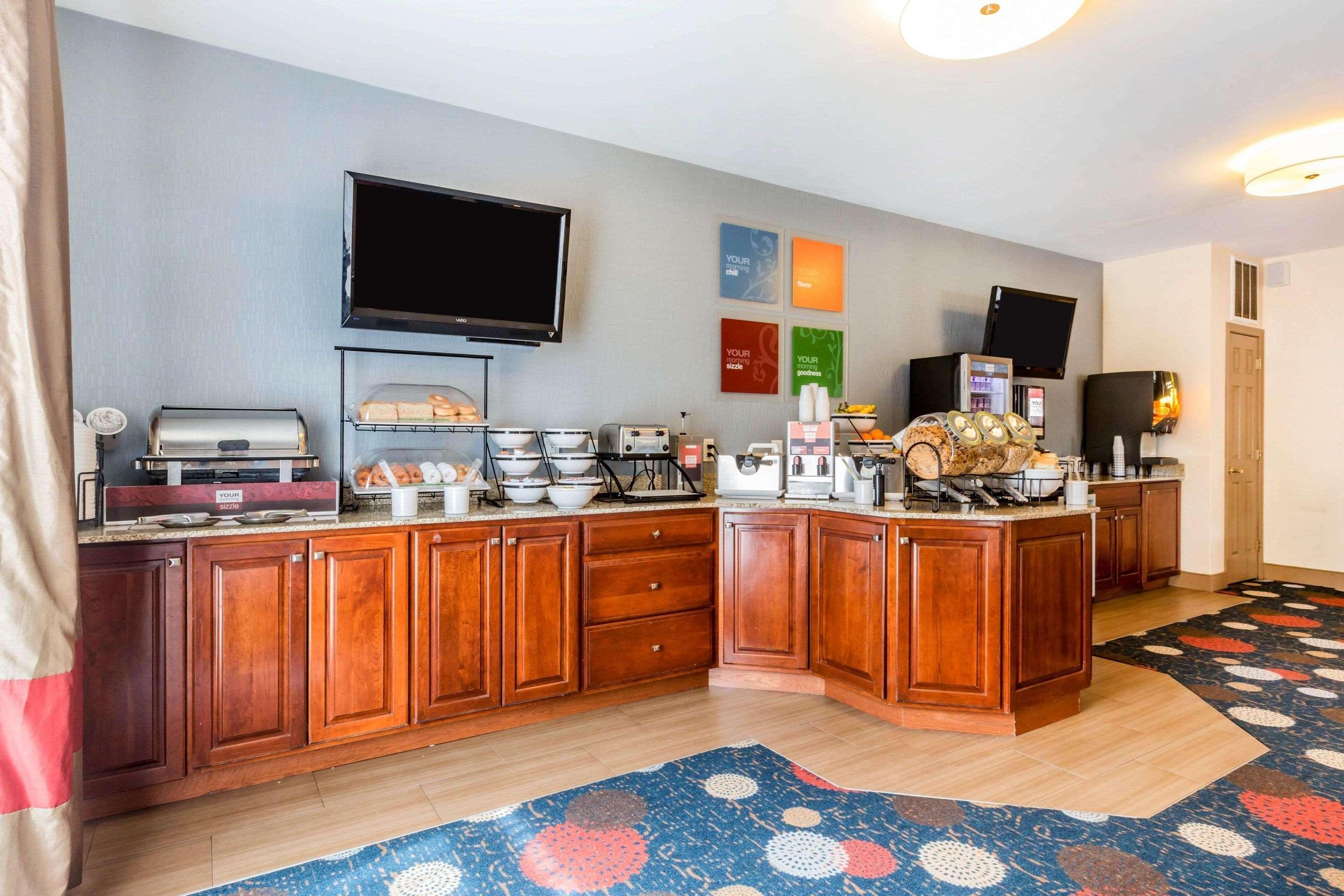 Comfort Inn & Suites Burlington Eksteriør bilde