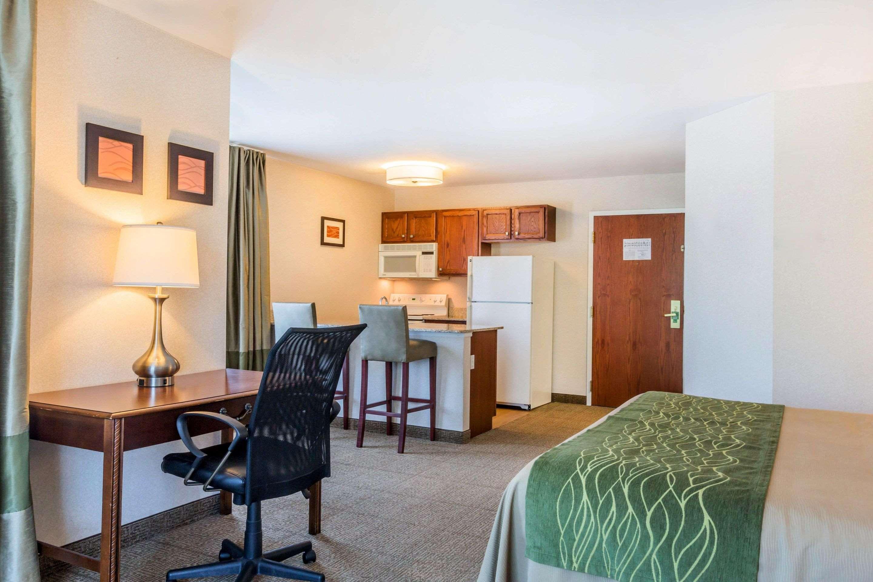 Comfort Inn & Suites Burlington Eksteriør bilde