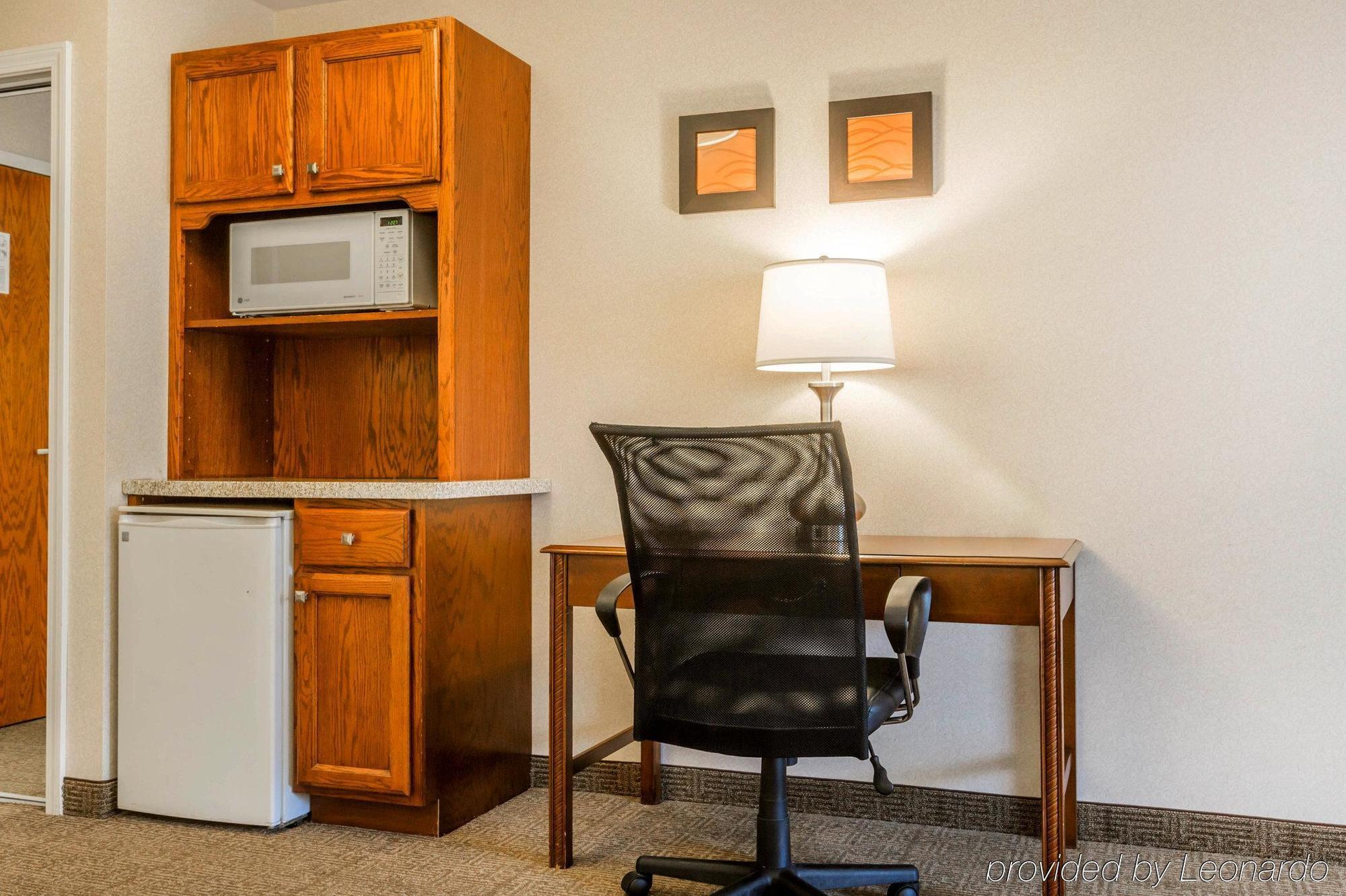 Comfort Inn & Suites Burlington Eksteriør bilde