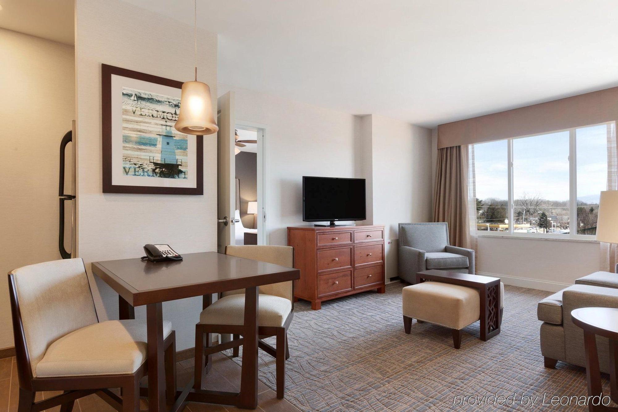 Comfort Inn & Suites Burlington Eksteriør bilde
